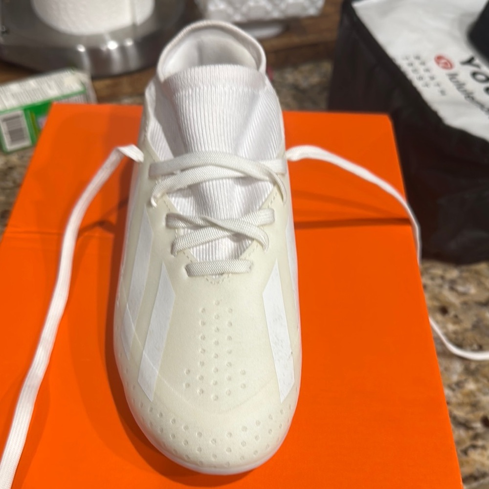 Kids White Soccer Shoes